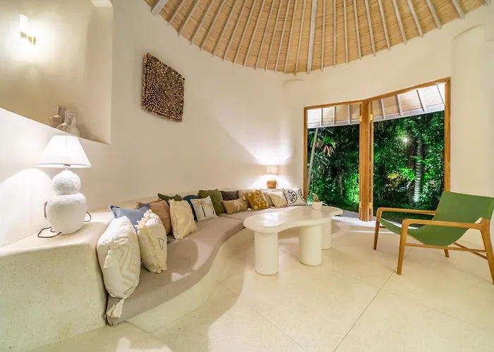 Meraki 6br Tropical Paradise Hotel 4*