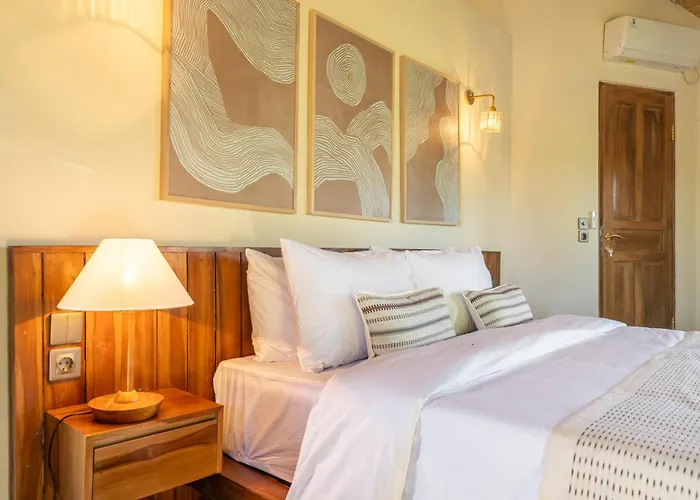 Meraki 6br Tropical Paradise Hotel 4*